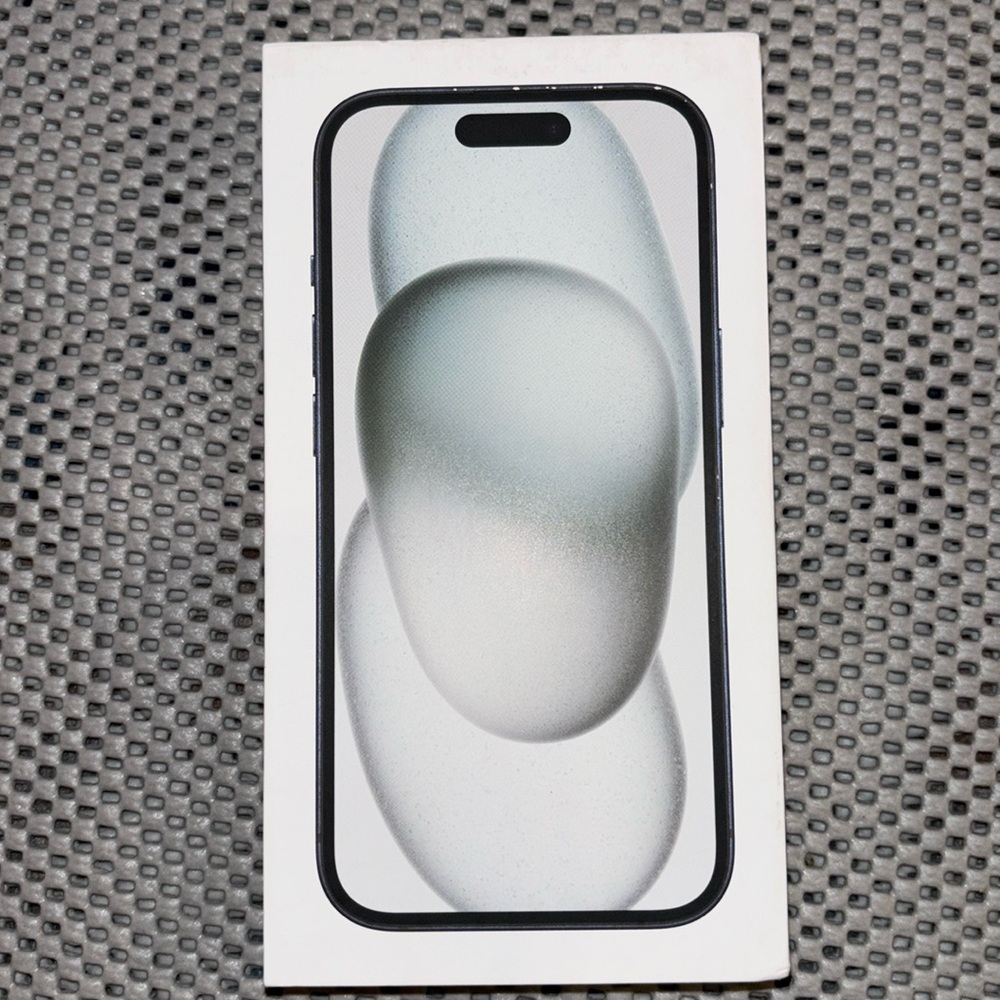 Apple iPhone 15 Black 128 GB Box Only  Empty